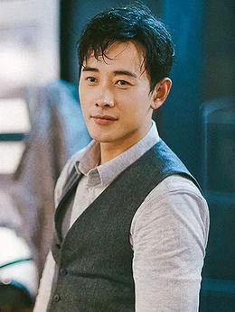 8演员简历,简历背后的精彩人生