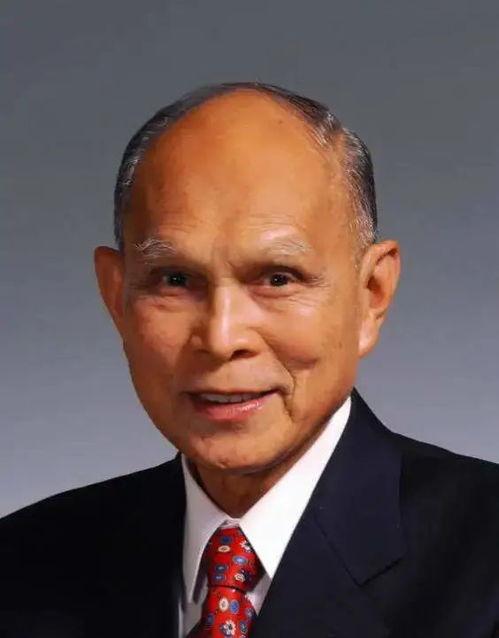 霍英东背景,从船王到慈善家,传奇人生的辉煌篇章