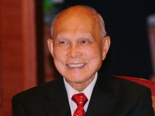 霍英东背景,从船王到慈善家,传奇人生的辉煌篇章